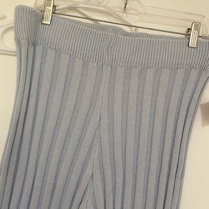🔥🔥 High Rise Knit Flare Trousers !!!